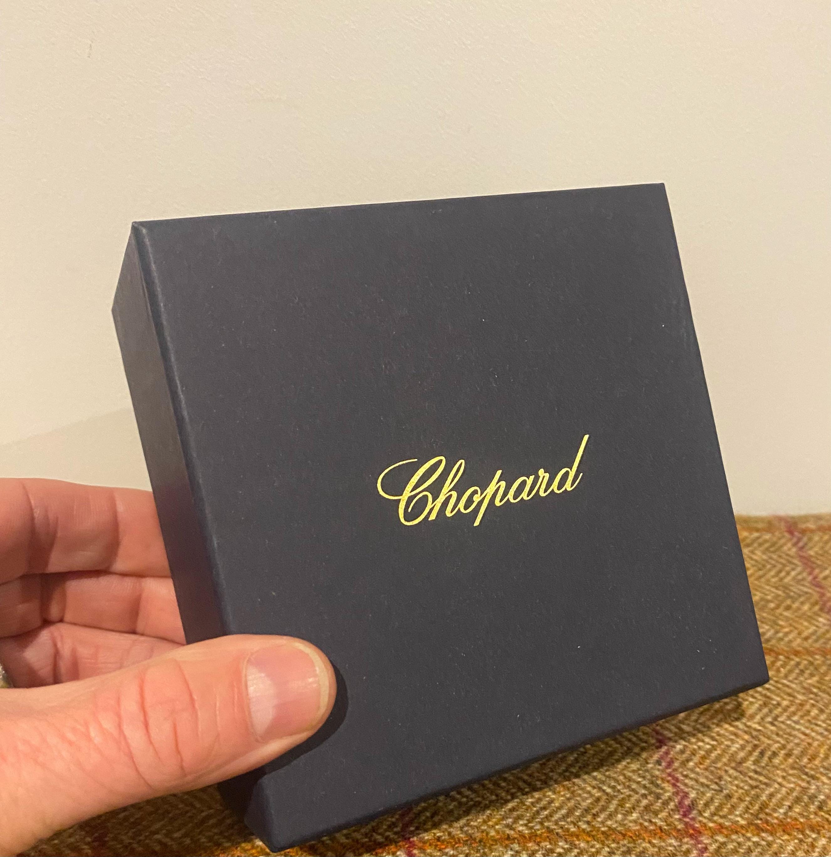 Chopard オリジナル保証書とパッケージ，時計用ケース、空箱（外箱・中箱） il_300x300.2242780912_mgbg.jpg