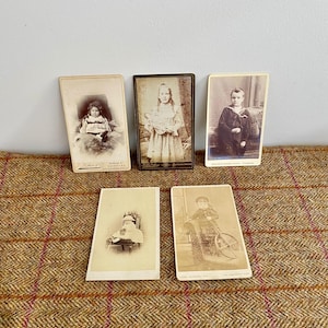 Five Victorian CDV photographs. Original Photos of Children & babies. Carte De Visite with Victorian fashion interest.
