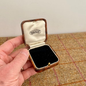 James Walker Jeweler - Etsy UK