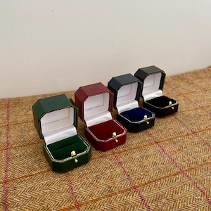 Vintage Style Ring Box. Antique Style Jewelry Box for a Wedding Band or Engagement Ring