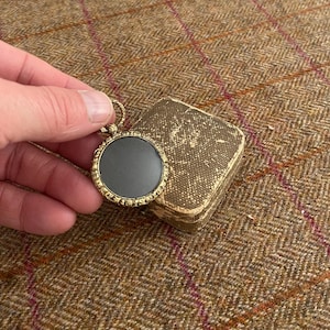 Wonderful Victorian Mourning Pendant In Vintage Jewellery box. Vintage Mourning Locket. Antique mourning jewelry