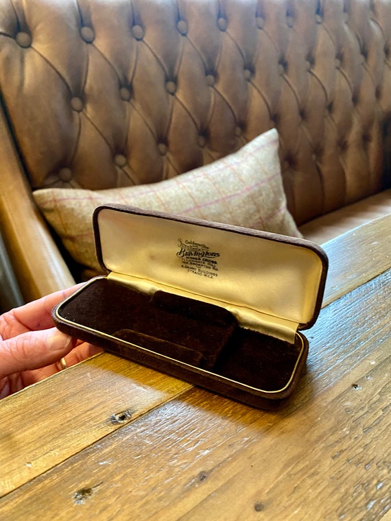Vintage Watch box. Velvet Antique Jewelry Box. Vintage Jewellery Box