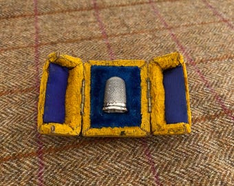 Victorian Sterling Silver Thimble in small Double Door Antique Velvet Thimble Case. Hallmarked Chester 1893