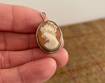 Ancienne belle broche en argent massif prénom MARIE
