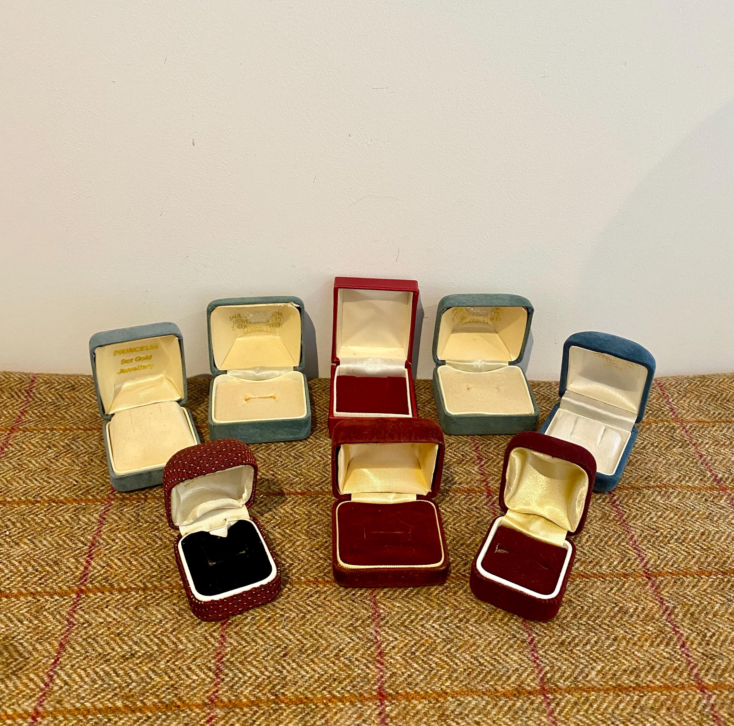 Lot De 5 Boîtes Vintage + 1 étui Pour Bijoux - Dimensions Variées - Occasion