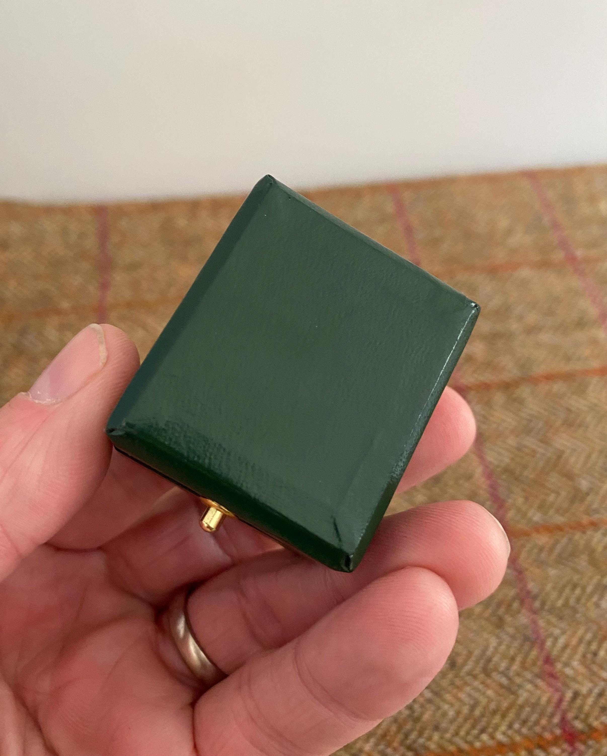 Vintage Style Ring Box. Antique Style Jewellery Box for a