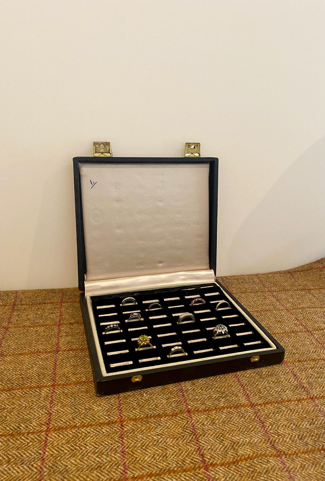 Antique Jewellers Multiple Ring Box. Vintage Multi Ring Display Case ...