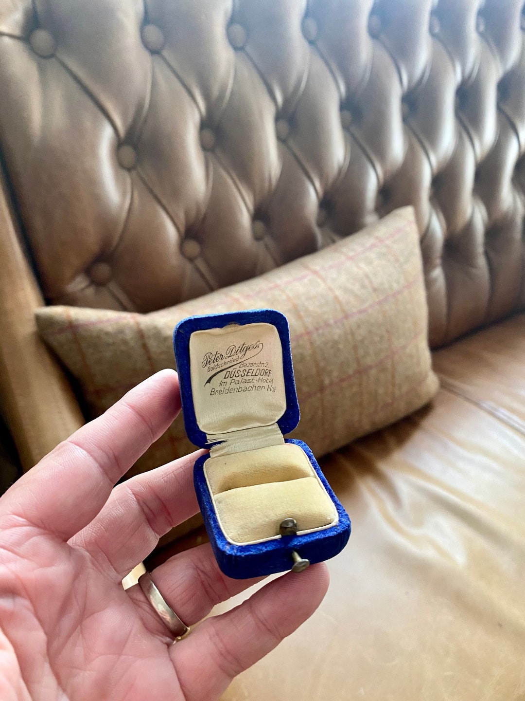Beautiful Vintage Velvet Ring Box. German Vintage Jewellery Etsy