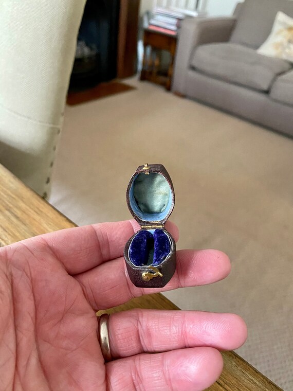 vintage ring case