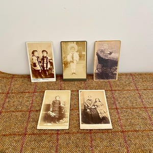 Five Antique CDV photographs. Original Photos of Victorian Children & babies. Carte De Visite with fashion interest.