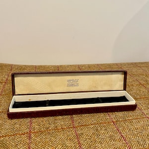 Vintage Jewelry Box for Watch or Bracelet. Vintage Jewellery Box. Wristwatch Case. Garrard & Co Jewellers by Appointment to Royalty