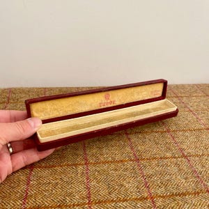 Vintage Tudor by Rolex wristwatch Box. Vintage Jewellery Box. Antqiue Jewellers Rolex watch box.
