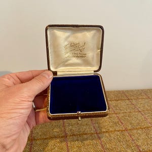 Antique Jewellery Box. Vintage Jewelry Box. Manchester Jewellers Display case