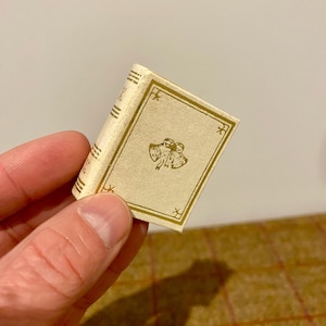 Small Book Shaped Vintage Ring Box. Victorian Wedding Ring Box. Vintage Jewellery Box. Antique Jewelry Box