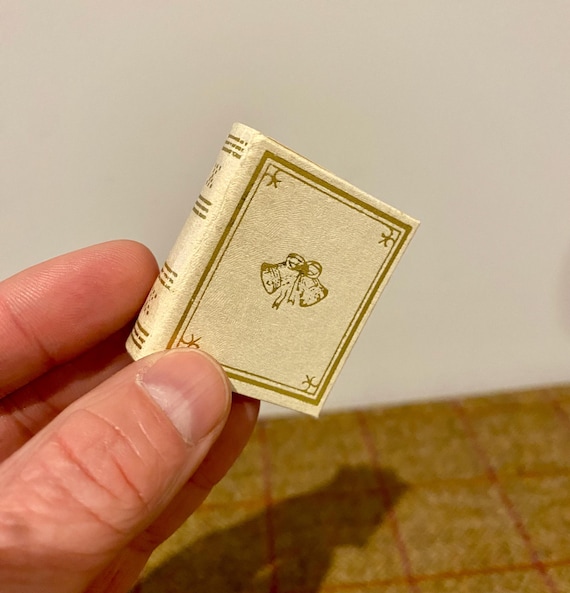 Small Book Shaped Vintage Ring Box. Victorian Wedding Ring Box