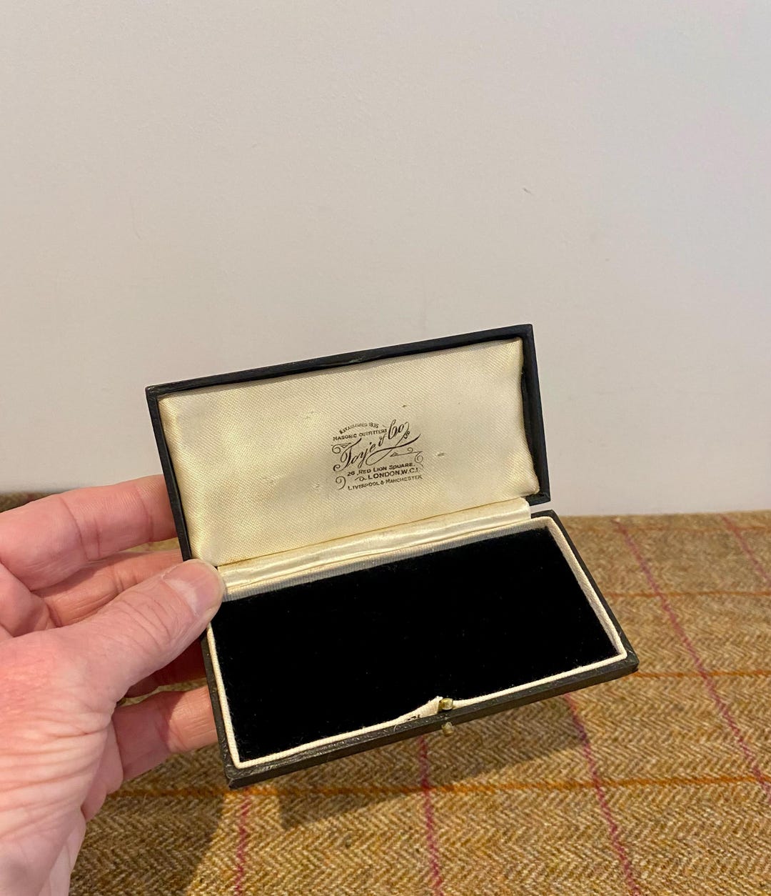 Vintage Jewellery Box. Antique Jewelry Box. Vintage Masonic Medal Case — free download