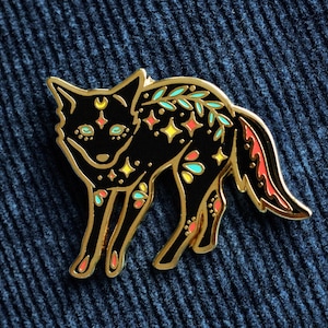 Fox Enamel Pin - Golden Metal (Wolf/Coyote)