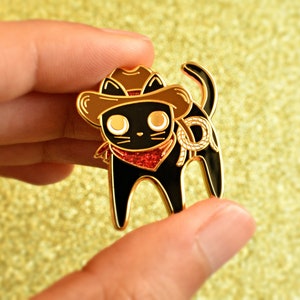 Cowboy Cat Sparkly Enamel Pin Golden Metal image 2