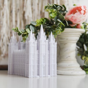 Salt Lake City Utah Temple Replica Statue