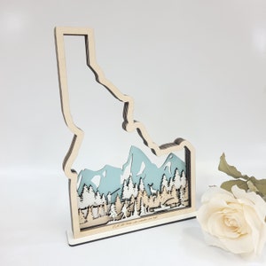 Idaho Customized State Sign (Idaho State, with Idaho Fisherman, Laser cut and fully assembled