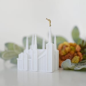 Portland Oregon Temple Replica Statue