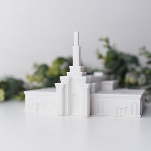 Albuquerque New Mexico Temple Replica Statue