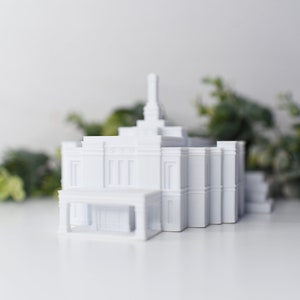 Snowflake Arizona Temple Replica Statue