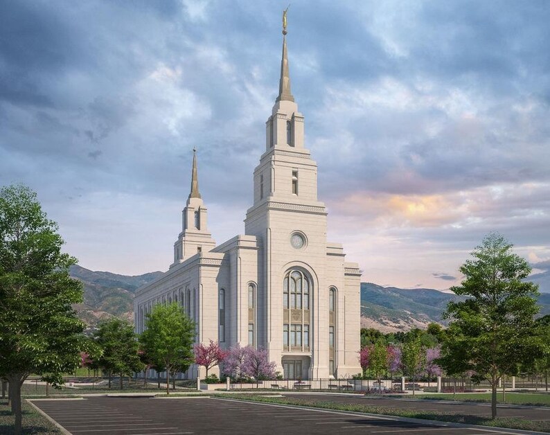 Layton Utah Temple Replica Statue image 1