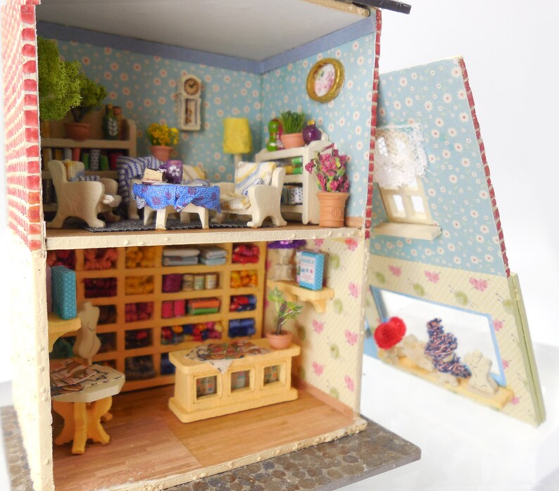 Susis Wollerei Kit Dollhouse en mini-échelle image 8