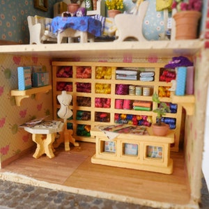 Susis Wollerei Kit Dollhouse en mini-échelle image 6