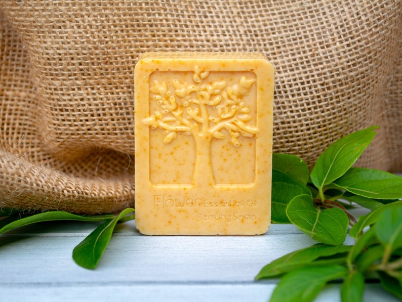 Stardust Kit Eco Friendly Soap Making Kit Honey, Sweet Orange & Turmeric White Base SLS/SLES Free. Cruelty Free Gift Ideas. image 3