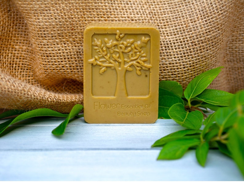 Rebel Kit Eco Friendly Soap Making Kit Peppermint, Green Tea & Olive Oil SLS/SLES Free. Cruelty Free Gift Ideas. image 3