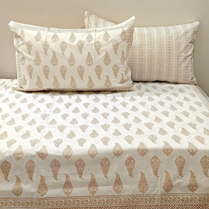 Hand Block Printed Cotton Bedsheet With Pillow Covers, Indian bedsheet, Fitted sheet set , block print home décor,