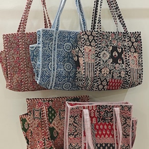 Handgemaakte gewatteerde katoenen draagtas, katoenen patchworktas met blokprint, reisboodschappentas, schoudertas, cadeau bruidsmeisje, boho strandtas