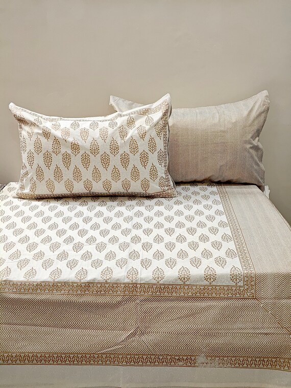 Jaipuri Hand Block Printed Cotton Bed Sheet With 2 Reversible Pillow Covers Traditional Paisley Design Queen Size Cotton Flat fitted Sheet Etsy UK