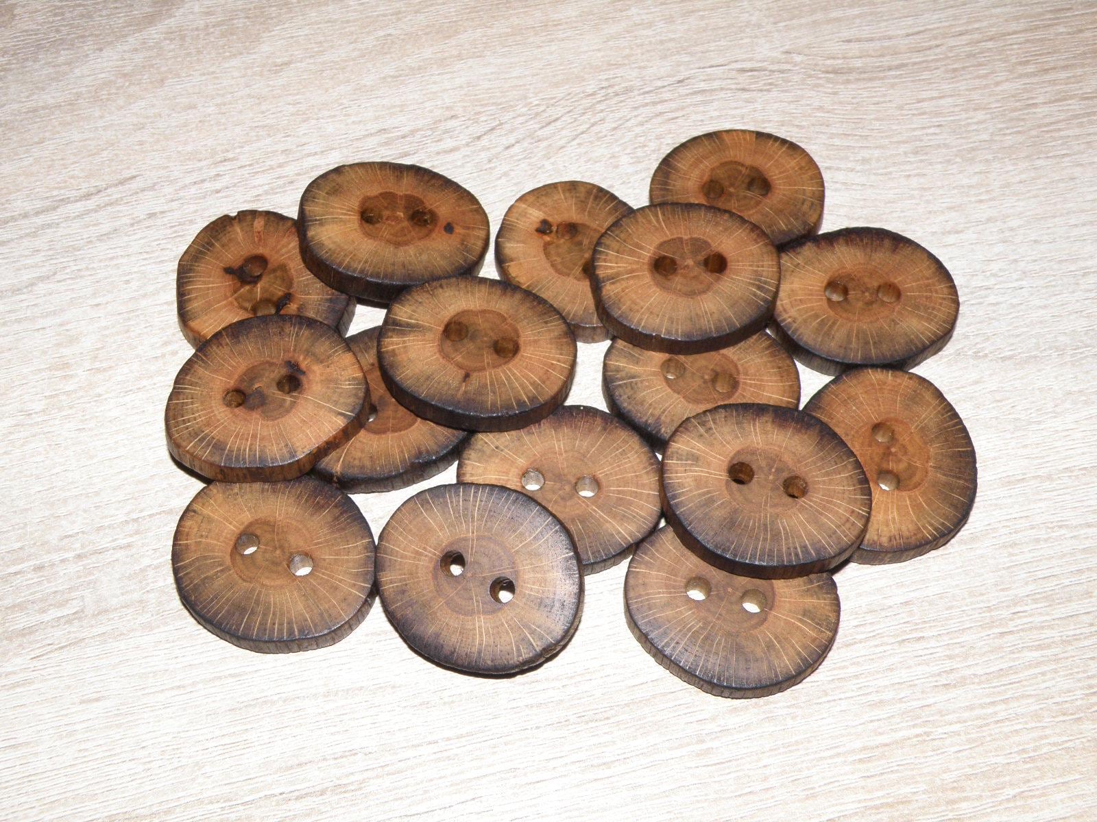 Large 16 Handmade Oak Wood Tree Branch Buttons , Accessories (1,38 ...