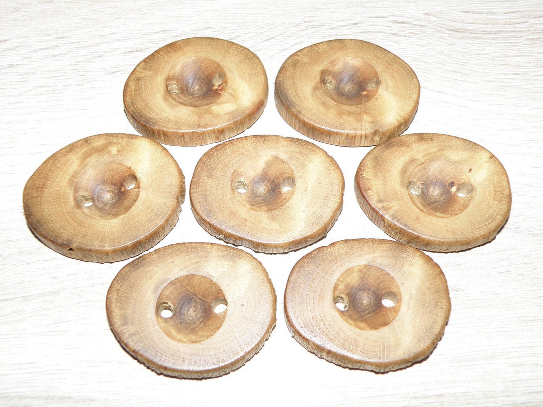 Large 7 Handmade Oak Wood Tree Branch Buttons , Accessories (1,69 ...