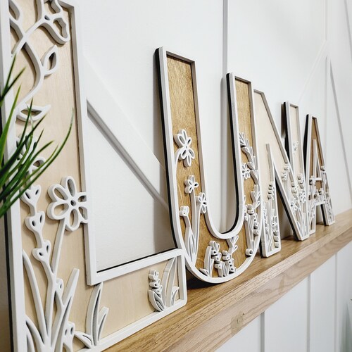 Wanddeko mit Wildblumenmuster, Holzbuchstaben, Boho-Namensschild, mehrlagige 3D-Buchstaben, florales Holzalphabet, Mädchenzimmer-Schild, Schlafzimmer