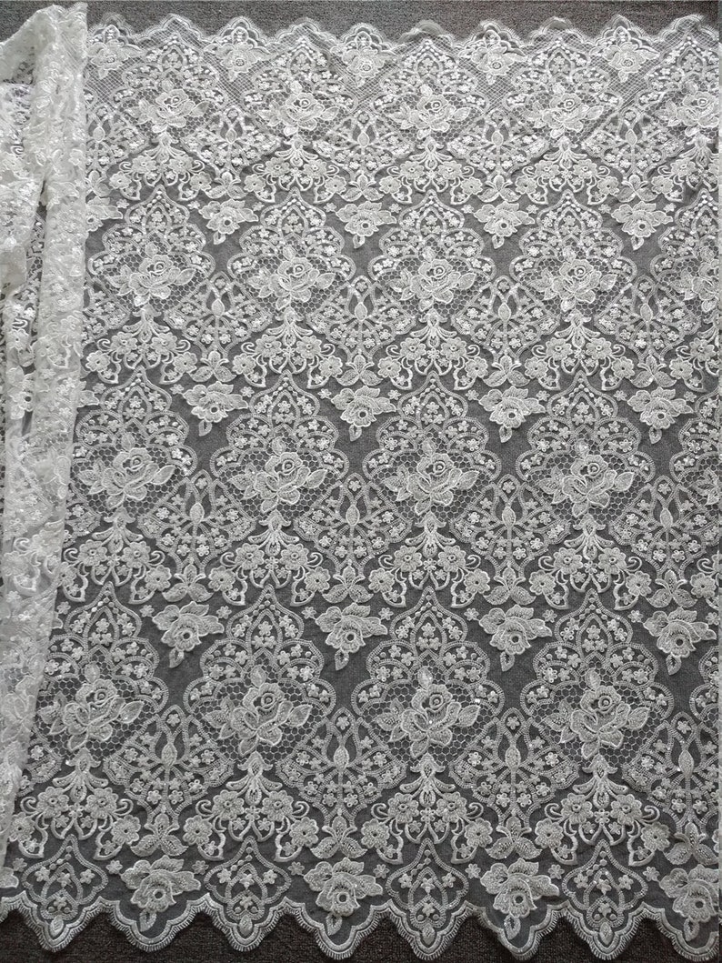 New Style beaded lace fabric with sequins on mesh embroidery vintage style bridal lace fabric