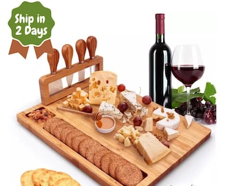 Gepersonaliseerde bamboe kaasplank met messen, cadeauset charcuterie