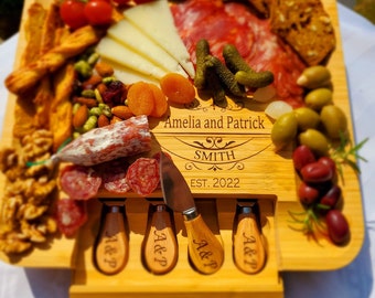 Tagliere di salumi, Bambù per il giorno di Natale, Regalo personalizzato, Matrimonio, Anniversario, Inaugurazione della casa, Regalo per il giorno di compleanno, Festa della mamma e del papà - Italia