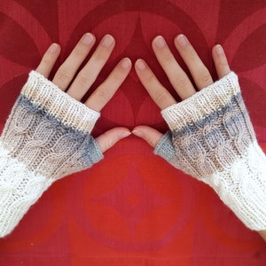 Hand-knitted ARM WARMERS WOOL Polyacrylic Viscose Cream White/Light Brown/Green Gloves Arm Warmers Hand-knitted Wrist Warmers Christmas Gift