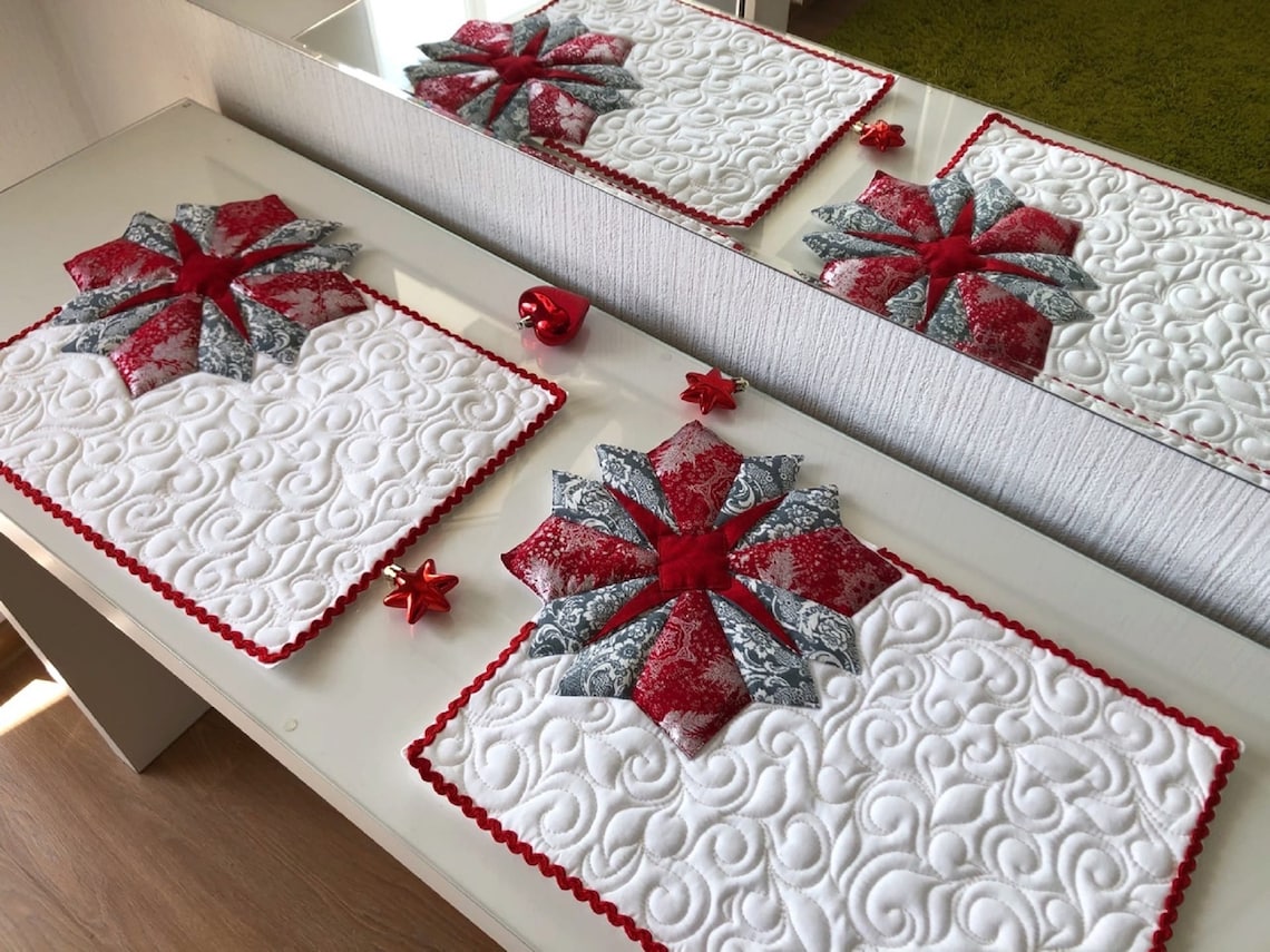 Set of six Quilted Placemats Christmas placemats RedWhite Etsy