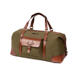 DRAKENSBERG Reisetasche »Sam« Oliv-Grün, handgemachter vintage Weekender & Sporttasche für Herren aus nachhaltigem Canvas + Leder