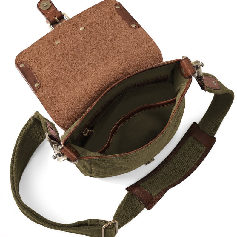 DRAKENSBERG Kuriertasche Mila Oliv-Grün, handgemachte vintage Umhängetasche für Damen und Herren aus nachhaltigem Canvas Leder Bild 7