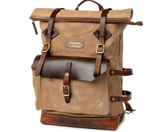 DRAKENSBERG Backpack »Adam« Khaki-Sand, handmade roll-top backpack for men made from waxed canvas and hardened leather