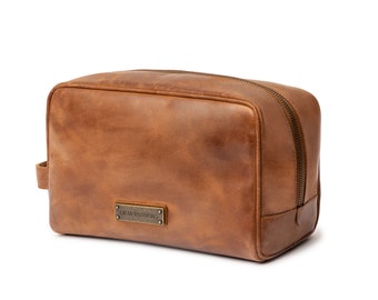 DRAKENSBERG Toilet Bag »Theo« Cinnamon-Brown, handmade classic toilet bag & cosmetic bag for men | sustainable leather