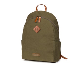 DRAKENSBERG Rucksack »Nala« Oliv-Grün, kleiner leichter Rucksack im Retro College-Design für Damen und Herren aus Canvas und Leder