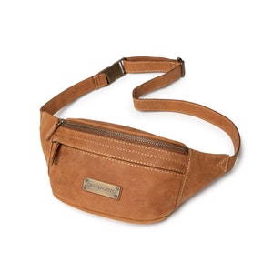 DRAKENSBERG Bauchtasche »Mel« Cognac-Braun, handgemachte Gürteltasche & Umhängetasche für Herren aus nachhaltigem premium Leder