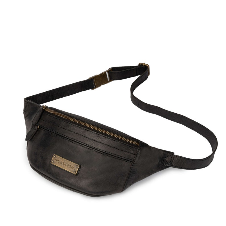 DRAKENSBERG Bum Bag Mel Vintage-Black, handmade fanny pack & shoulder bag for men made from sustainable premium leather zdjęcie 1